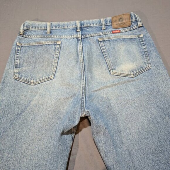 Vtg Wrangler Light Wash Jeans Made in Mexico Size 38x34 - Picture 14 of 16